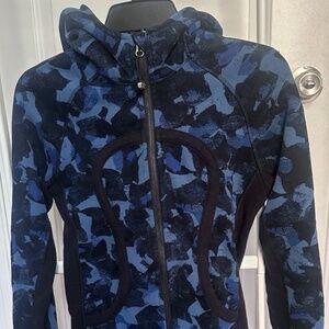 Lululemon Scuba Hoodie II Women’s Size 4